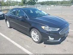 3FA6P0SU1KR266688 2019 FORD FUSION