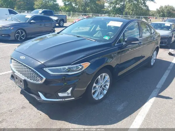3FA6P0SU1KR266688 2019 FORD FUSION - Image 2