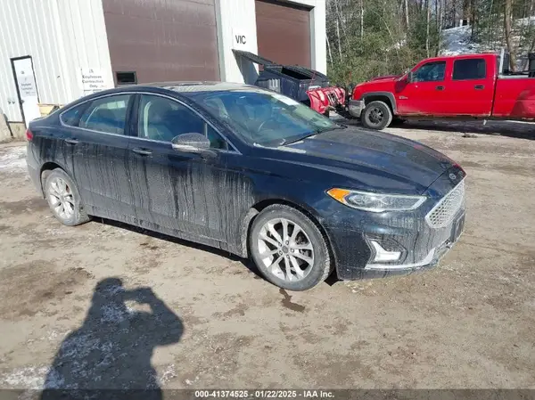 3FA6P0SU1LR101015 2020 FORD FUSION - Image 1