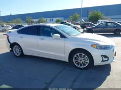 3FA6P0SU1LR231084 2020 FORD FUSION