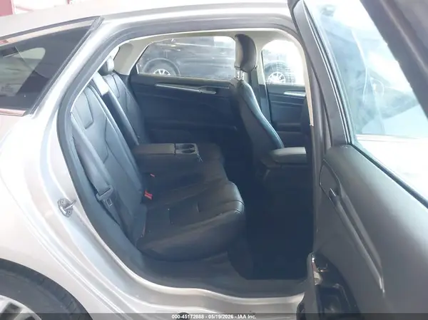 3FA6P0SU2GR196061 2016 FORD FUSION - Image 8