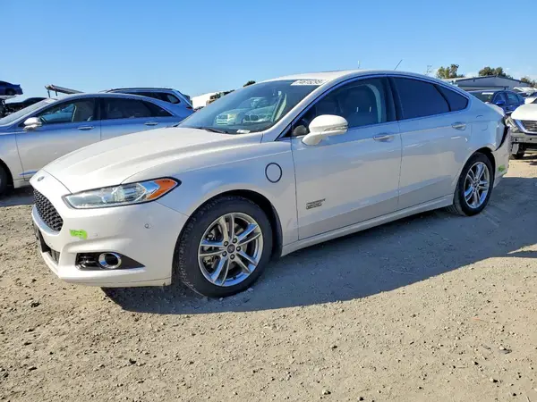 3FA6P0SU2GR241743 2016 FORD FUSION - Image 1