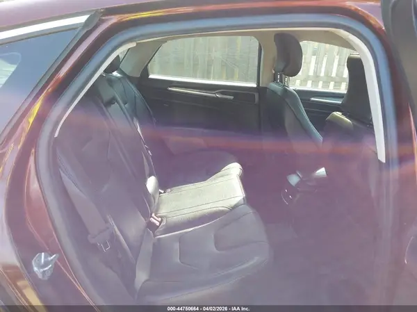 3FA6P0SU2GR363258 2016 FORD FUSION - Image 8