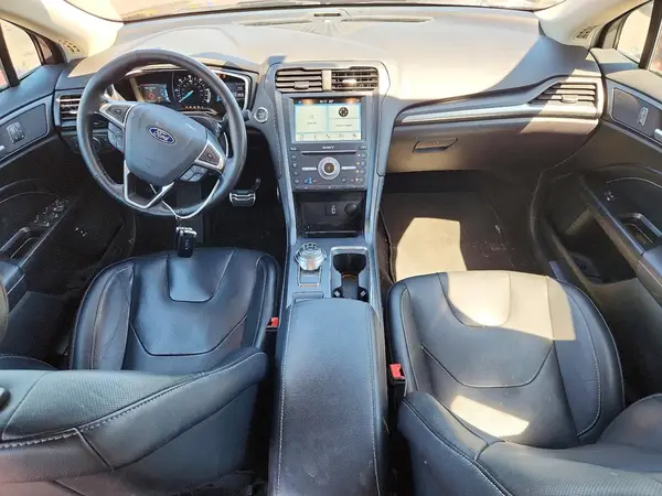 3FA6P0SU2HR110927 2017 FORD FUSION - Image 8