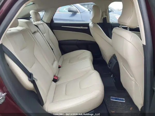 3FA6P0SU2HR127775 2017 FORD FUSION - Image 8