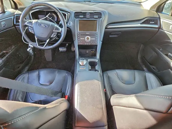 3FA6P0SU2HR129784 2017 FORD FUSION - Image 8