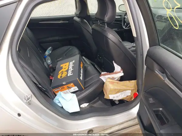 3FA6P0SU2HR153423 2017 FORD FUSION - Image 8