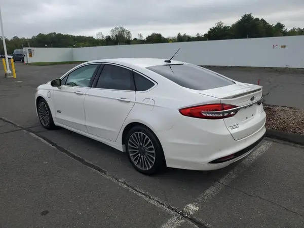 3FA6P0SU2HR161103 2017 FORD FUSION - Image 2