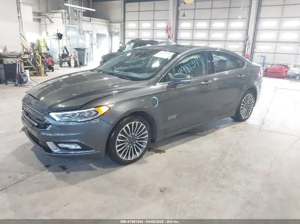 3FA6P0SU2HR162865 2017 FORD FUSION - Image 2
