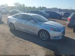 3FA6P0SU2HR208260 2017 FORD FUSION