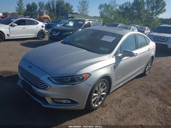 3FA6P0SU2HR208260 2017 FORD FUSION - Image 2