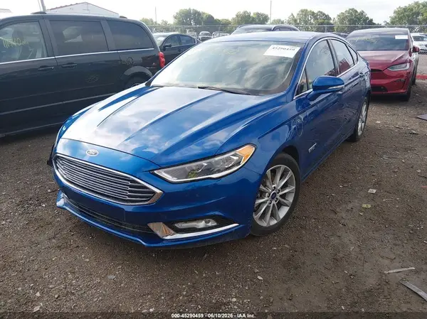3FA6P0SU2HR209604 2017 FORD FUSION - Image 2