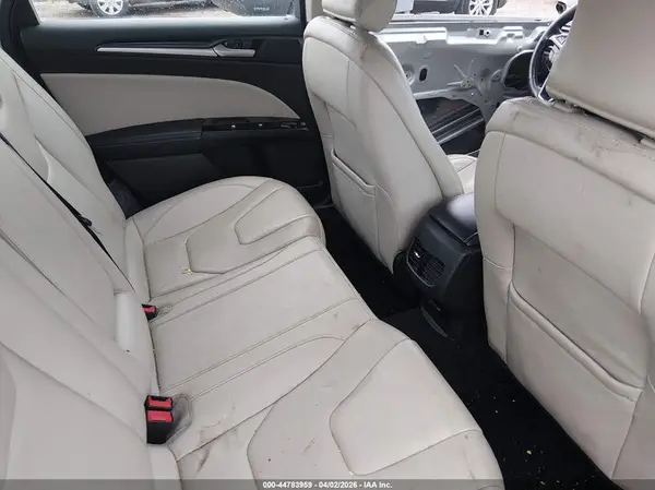 3FA6P0SU2HR255451 2017 FORD FUSION - Image 8