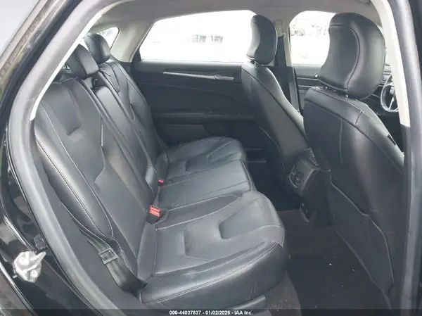 3FA6P0SU2HR329726 2017 FORD FUSION - Image 8