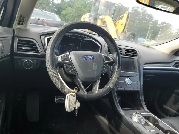 3FA6P0SU2HR350561 2017 FORD FUSION - Image 8