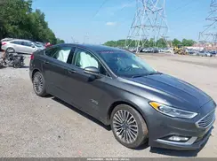 3FA6P0SU2JR164525 2018 FORD FUSION