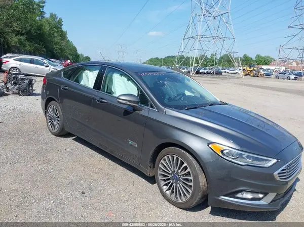 3FA6P0SU2JR164525 2018 FORD FUSION - Image 1