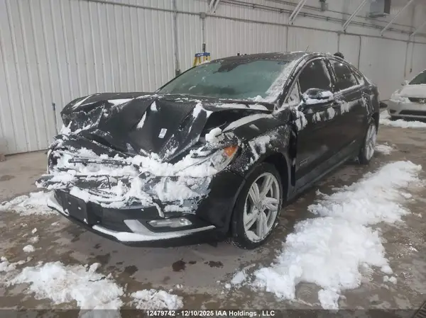 3FA6P0SU2JR282459 2018 FORD FUSION - Image 2