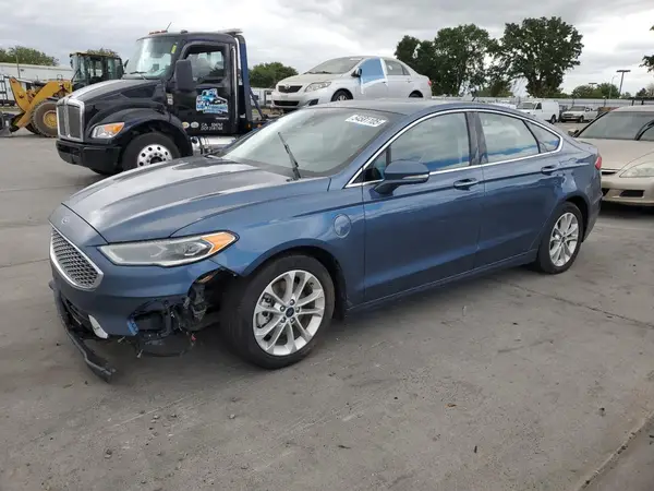 3FA6P0SU2KR216561 2019 FORD FUSION - Image 1
