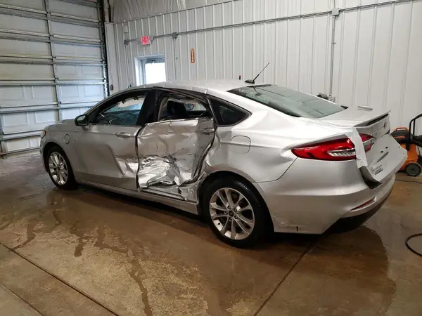 3FA6P0SU2KR227818 2019 FORD FUSION - Image 2