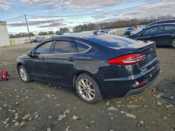 3FA6P0SU2KR258356 2019 FORD FUSION - Image 2