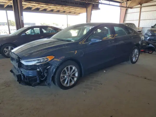 3FA6P0SU2KR258602 2019 FORD FUSION - Image 1