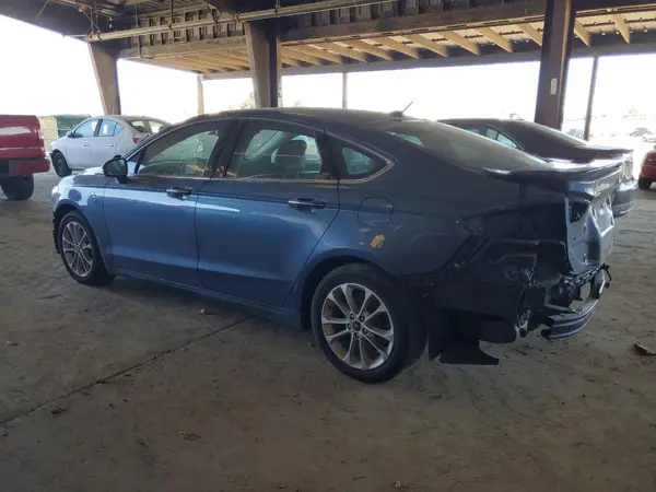 3FA6P0SU2KR258602 2019 FORD FUSION - Image 2