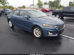 3FA6P0SU2KR274881 2019 FORD FUSION