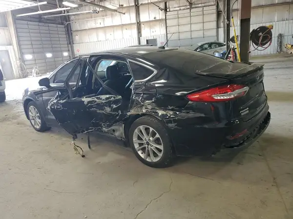 3FA6P0SU2LR112055 2020 FORD FUSION - Image 2