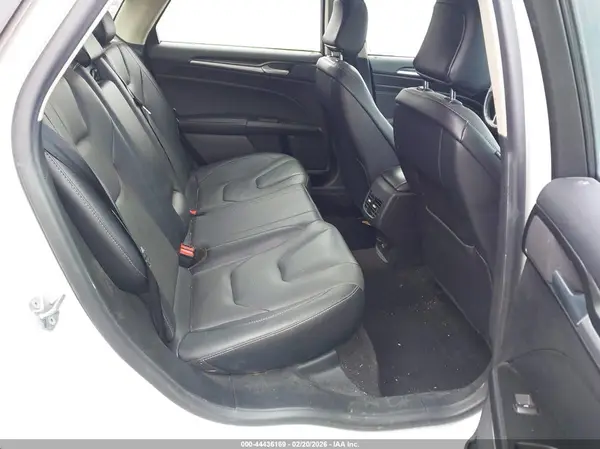 3FA6P0SU2LR112797 2020 FORD FUSION - Image 8