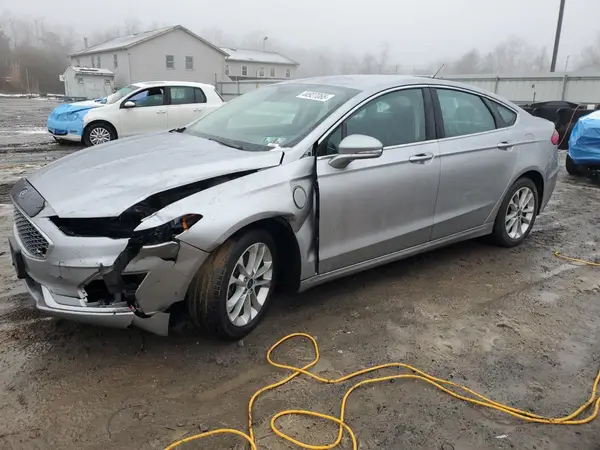 3FA6P0SU2LR142382 2020 FORD FUSION - Image 1