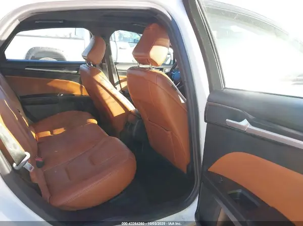 3FA6P0SU2LR228176 2020 FORD FUSION - Image 8