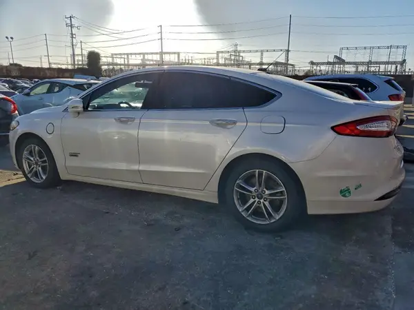 3FA6P0SU3GR157169 2016 FORD FUSION - Image 2
