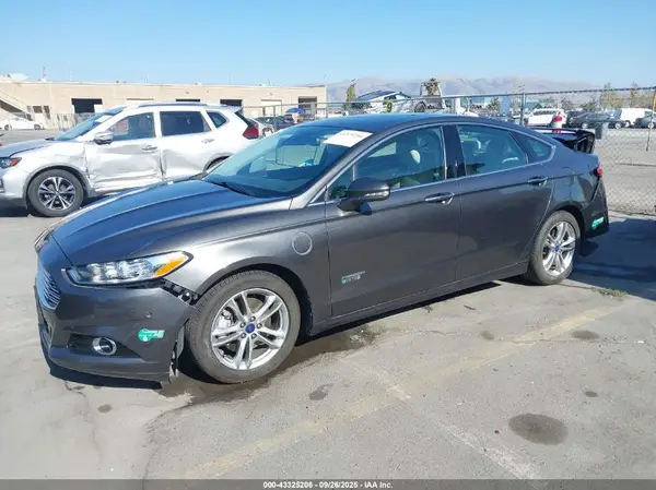 3FA6P0SU3GR173646 2016 FORD FUSION - Image 2