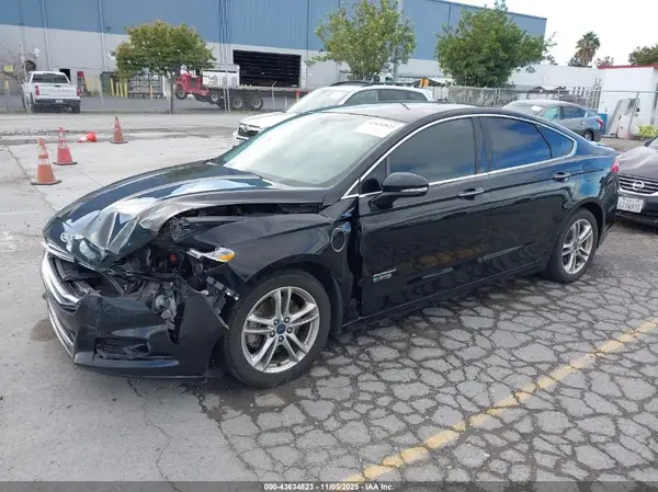3FA6P0SU3GR229455 2016 FORD FUSION - Image 2