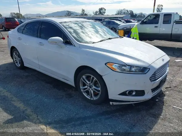 3FA6P0SU3GR241668 2016 FORD FUSION - Image 1