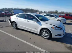 3FA6P0SU3GR304560 2016 FORD FUSION