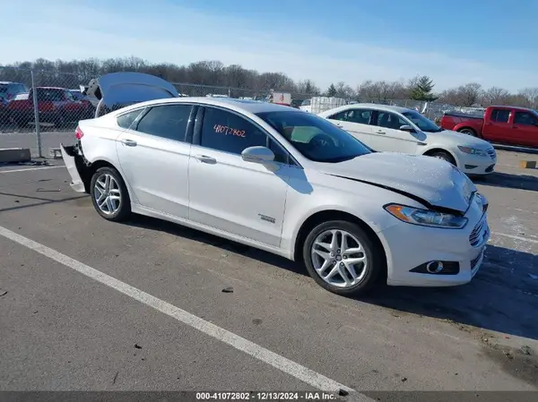 3FA6P0SU3GR304560 2016 FORD FUSION - Image 1