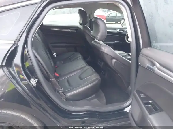 3FA6P0SU3GR304994 2016 FORD FUSION - Image 8