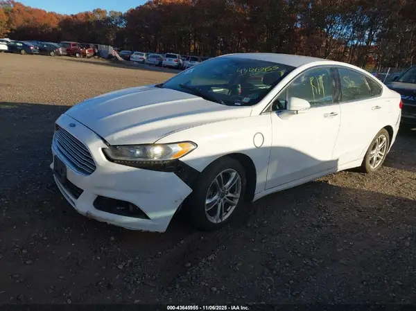 3FA6P0SU3GR373460 2016 FORD FUSION - Image 2