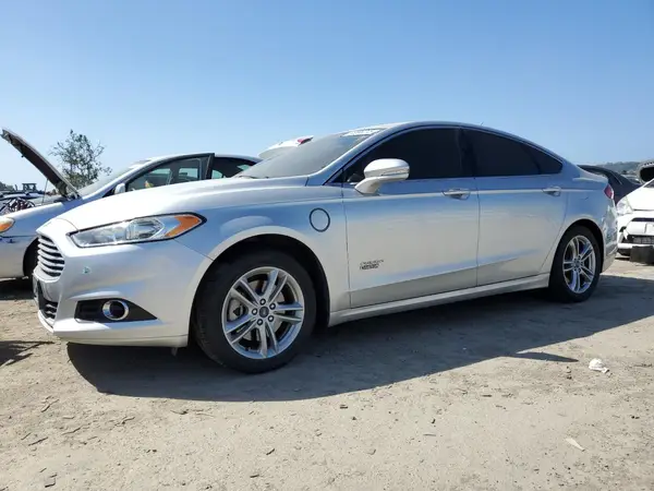 3FA6P0SU3GR385088 2016 FORD FUSION - Image 1