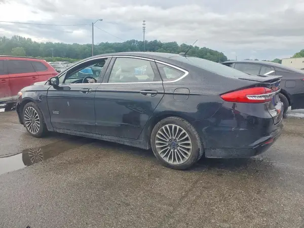 3FA6P0SU3HR151972 2017 FORD FUSION - Image 2