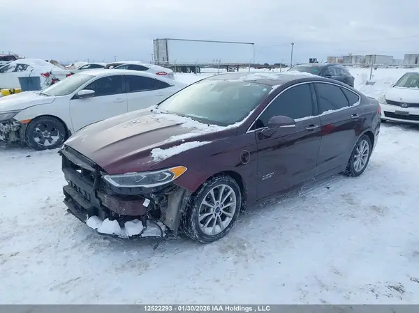 3FA6P0SU3HR168870 2017 FORD FUSION - Image 2