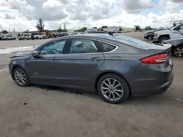 3FA6P0SU3HR191565 2017 FORD FUSION - Image 2