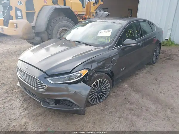 3FA6P0SU3HR198922 2017 FORD FUSION - Image 2