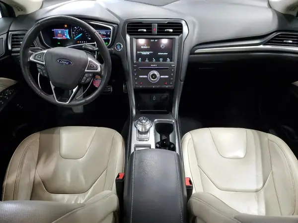 3FA6P0SU3HR209563 2017 FORD FUSION - Image 8