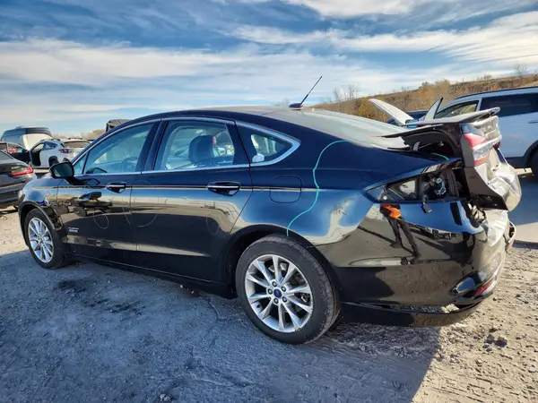 3FA6P0SU3HR209756 2017 FORD FUSION - Image 2