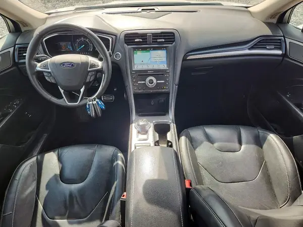 3FA6P0SU3HR282397 2017 FORD FUSION - Image 8