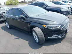 3FA6P0SU3JR110585 2018 FORD FUSION