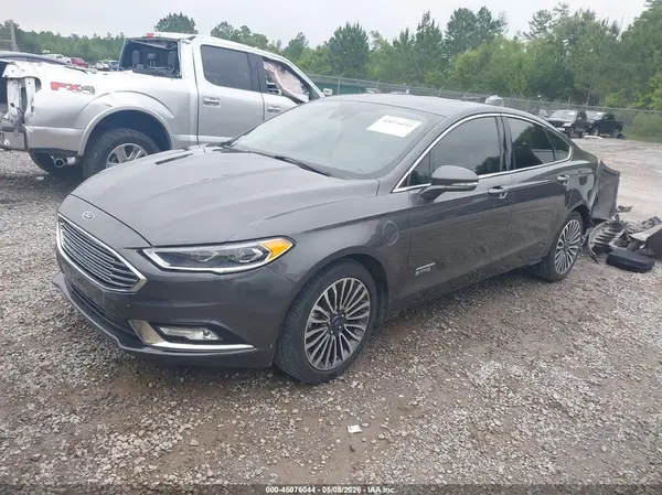 3FA6P0SU3JR135972 2018 FORD FUSION - Image 2
